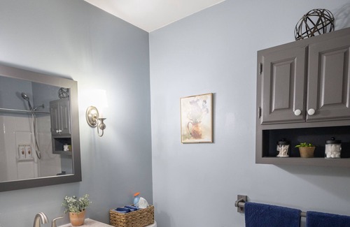 Huntington Mills Bed & Breakfast | The Sequoia Room located 7 miles from Ricketts Glen State Park