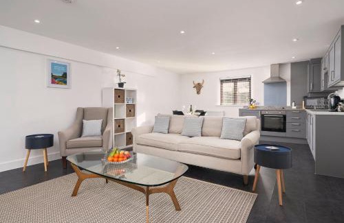 Ivybridge House | The Sett - The Cottages at Blackadon Farm