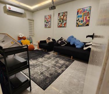 Taman Johor Jaya House | The Seven Room, Near Tebrau and Mount Austin