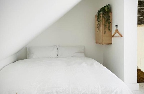 Wooburn Moor House | The Shed -an inspirational studio in the Chilterns
