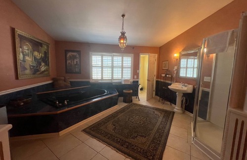 Hammond Bed & Breakfast | The Sheherazade Suite