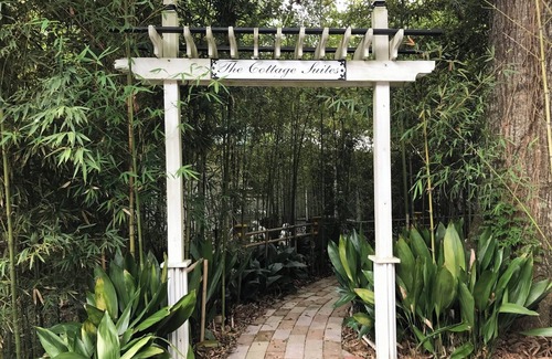 Hammond Bed & Breakfast | The Sheherazade Suite