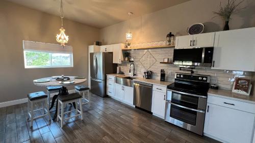 Bandera Apartment | The Shophouse at Transplant Acres