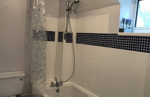 Netley Apartment | The Shore 2 bed apartment 10 minutes from the cruise terminal