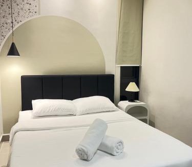 Downtown Kota Kinabalu Apartment | The Shore Seaside Heaven