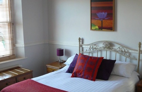 Cannards Grave Bed & Breakfast | The Shrubbery Hotel