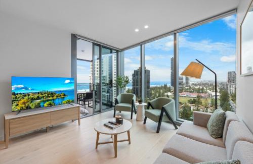 Broadbeach Apartment | The Signature - Brand New Ocean View 2BR Unit with Parking Infinity Pool