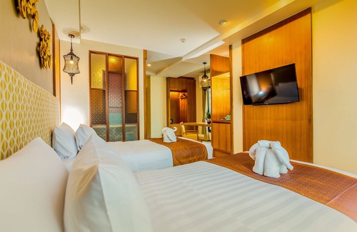 Thapae Hotel | The Signature Hotel Thapae