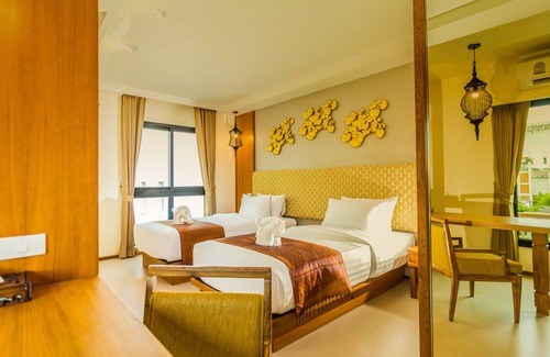 Thapae Hotel | The Signature Hotel Thapae