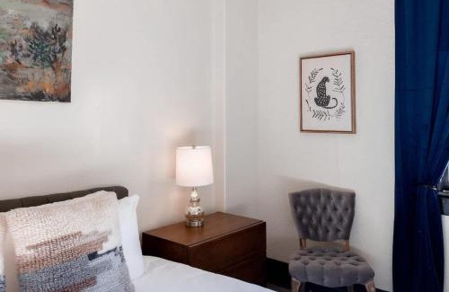 Bisbee House | The Signature King with Mountain Views