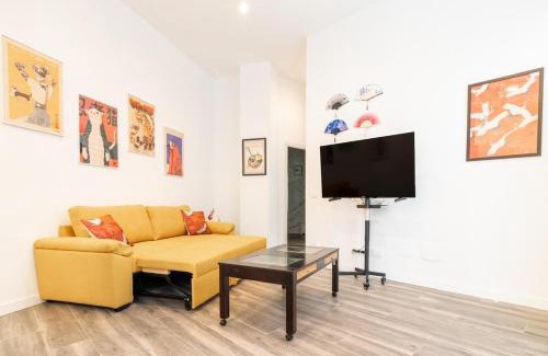 Almendrales Apartment | The Silk Road Stay
