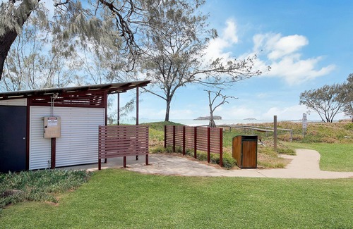 Zilzie House | The Slack Shack