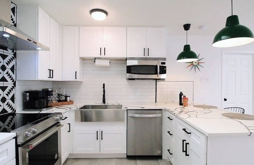 Plano House | The Sleepy Owl Summar