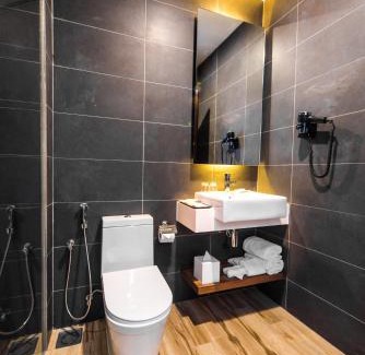 Kampung Padang Matsirat Hotel | The Smith House