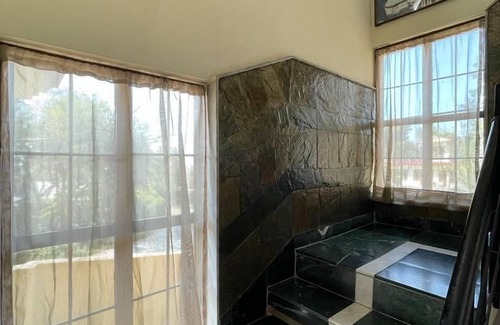 Sidhpur Cottage | The Sojourn - Gulmohar 3 bedroom villa for 10 pax ~ Mountain Views ~ Gardens