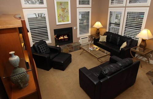 Freestone House | The Sonoma Cottage will be your home away from home, the perfect getaway spot!