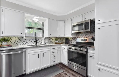Denison House | The Sophey