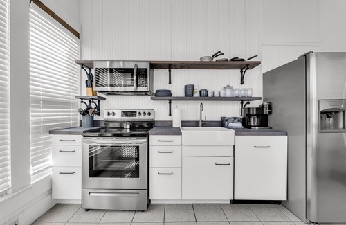 Starkville House | The Southern Gent by OneHometown Getaways