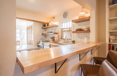 Tech Terrace House | The Southwest Nest - 2BR/2BA - Close to TTU