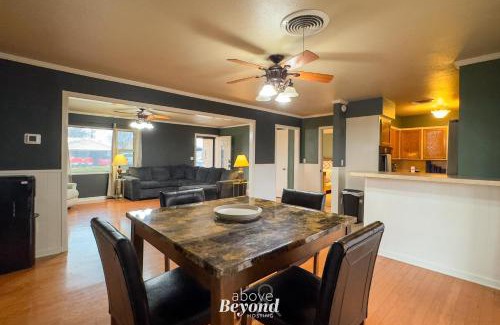 Burkburnett House | The Spacious Avocado