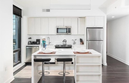 Reston Apartment | The Spectrum at RTC Nearby | High Speed Internet | Fairfax