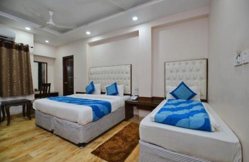 Paharganj Hotel | The Spot International - Main Bazar New Delhi