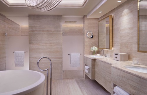 Setiabudi Hotel | The St. Regis Jakarta