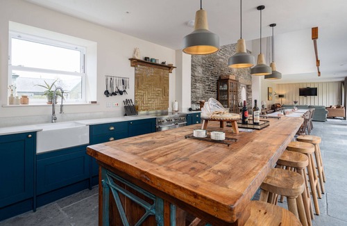 Kidwelly House | The Stable Block - Tanylan Farm