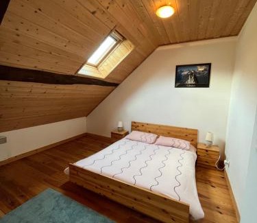 Le Bourg-d'Oisans House | The Stable House Bourg d’Oisans -bike/hike/ski