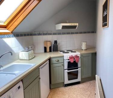 Melrose House | The Stables, charming converted, 2 bedroom Cottage, Melrose