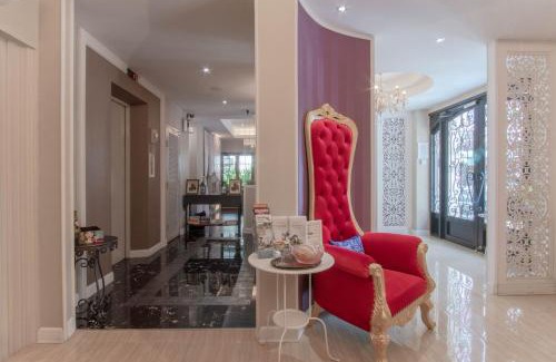Bang Lamphu Lang Hotel | The Star of Sathorn