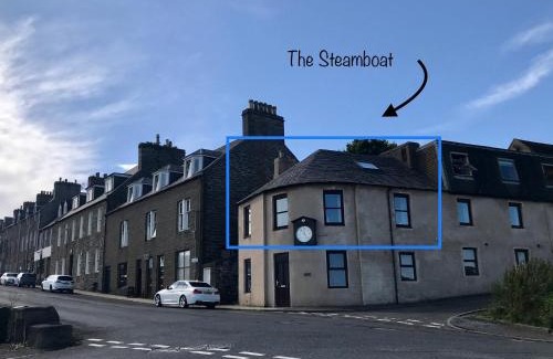 Wick House | The Steamboat - A Flat with Amazing Harbour Views