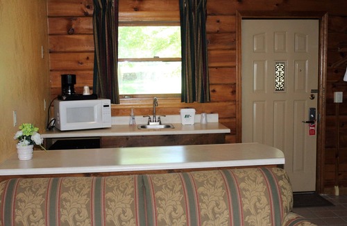 Ogdensburg Hotel | The Stonefence Resort