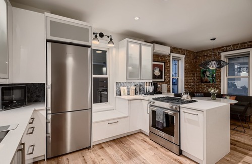 Curtis Park Cottage | The Stout House - Modern Comfort Meets Historic Charm