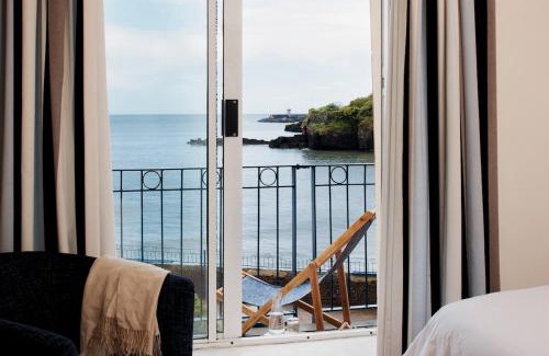 Dunmore East Hotel | The Strand Inn