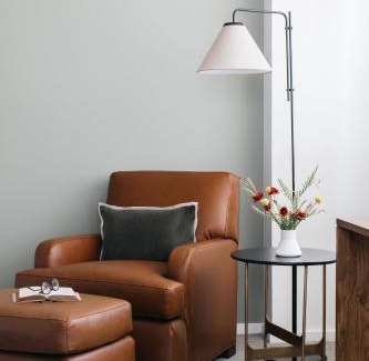 Woodlawn Hotel | The Study at the University of Chicago