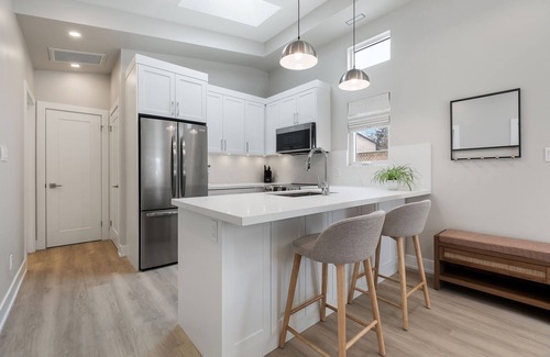 North York House | The Suite Escape: Modern 2 Bed Garden Suite in North York