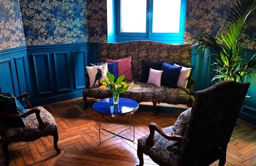 Suevres Other | The Suite under Verrière Castle Bonneau