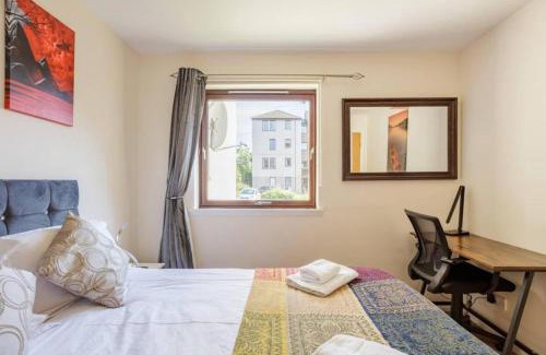 Central Aberdeen Apartment | The SUMMIT Apartment - Aberdeen City Centre - Perfect for Long and short Stay