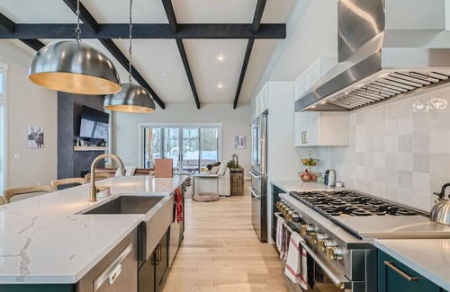 Silverthorne House | The Summit - Mountain Modern Luxury Rental