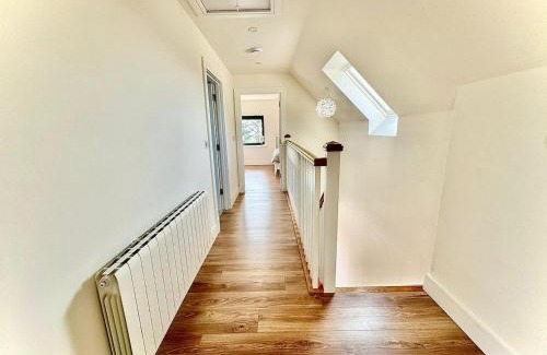 Cahirciveen House | The Summit - Skellig Coast