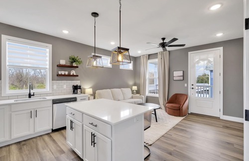 Ottawa Condo | The Sunchaser 1 bed 1 bath
