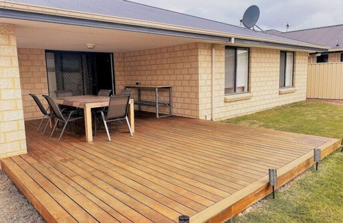 Castletown House | The Sundowner, Esperance