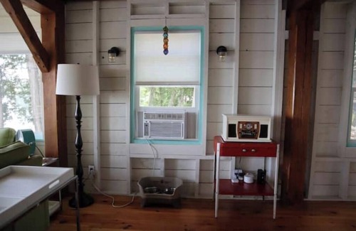 Old Town Cabin | The sunset cottage on Pushaw Lake!