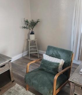 Rock Springs House | The Sunset Cottage - Wyoming