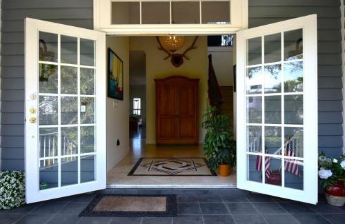 Whitfield Ski Chalet | The Sunset Retreat On Westmoreland