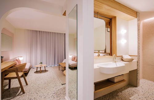 Yamba Hotel | The Surf Yamba