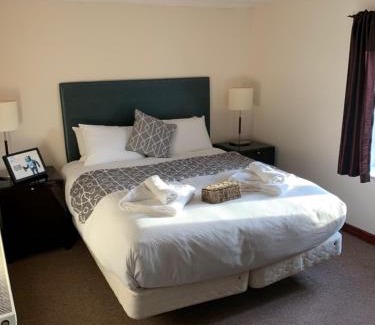 Almondsbury Hotel | The Swan Hotel