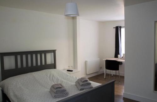 Netley Hotel | The Swan Inn