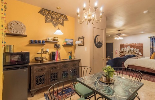 Comfort Apartment | The Taj - A Mini Taj Mahal at Downright Comfort!